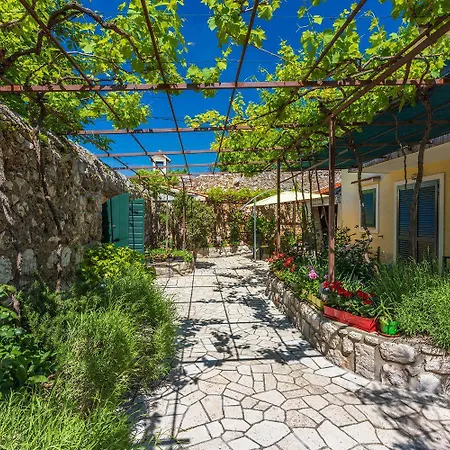 Casa de Férias Mediterranes Mit Meerblick, Aussendusche, Liegen, Grill, Waschmaschine - Haustiere Erlaubt