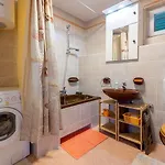 Mediterranes Mit Meerblick, Aussendusche, Liegen, Grill, Waschmaschine - Haustiere Erlaubt Grižane