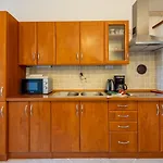 Mediterranes Mit Meerblick, Aussendusche, Liegen, Grill, Waschmaschine - Haustiere Erlaubt Grižane