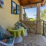 Mediterranes Mit Meerblick, Aussendusche, Liegen, Grill, Waschmaschine - Haustiere Erlaubt Hébergement de vacances *